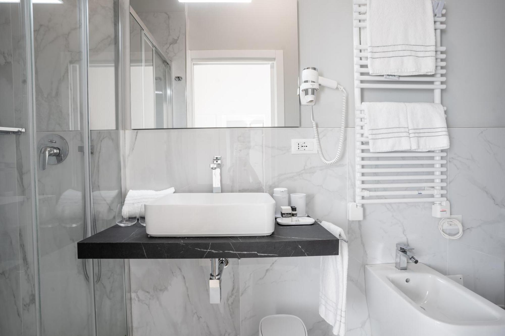 B&B Villa Rosa ปาโดวา ภายนอก รูปภาพ